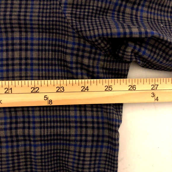 Joseph A Banks Travelor's Collection Mens Tailored Fit Butten Up Shirt Size XL - Picture 6 of 10